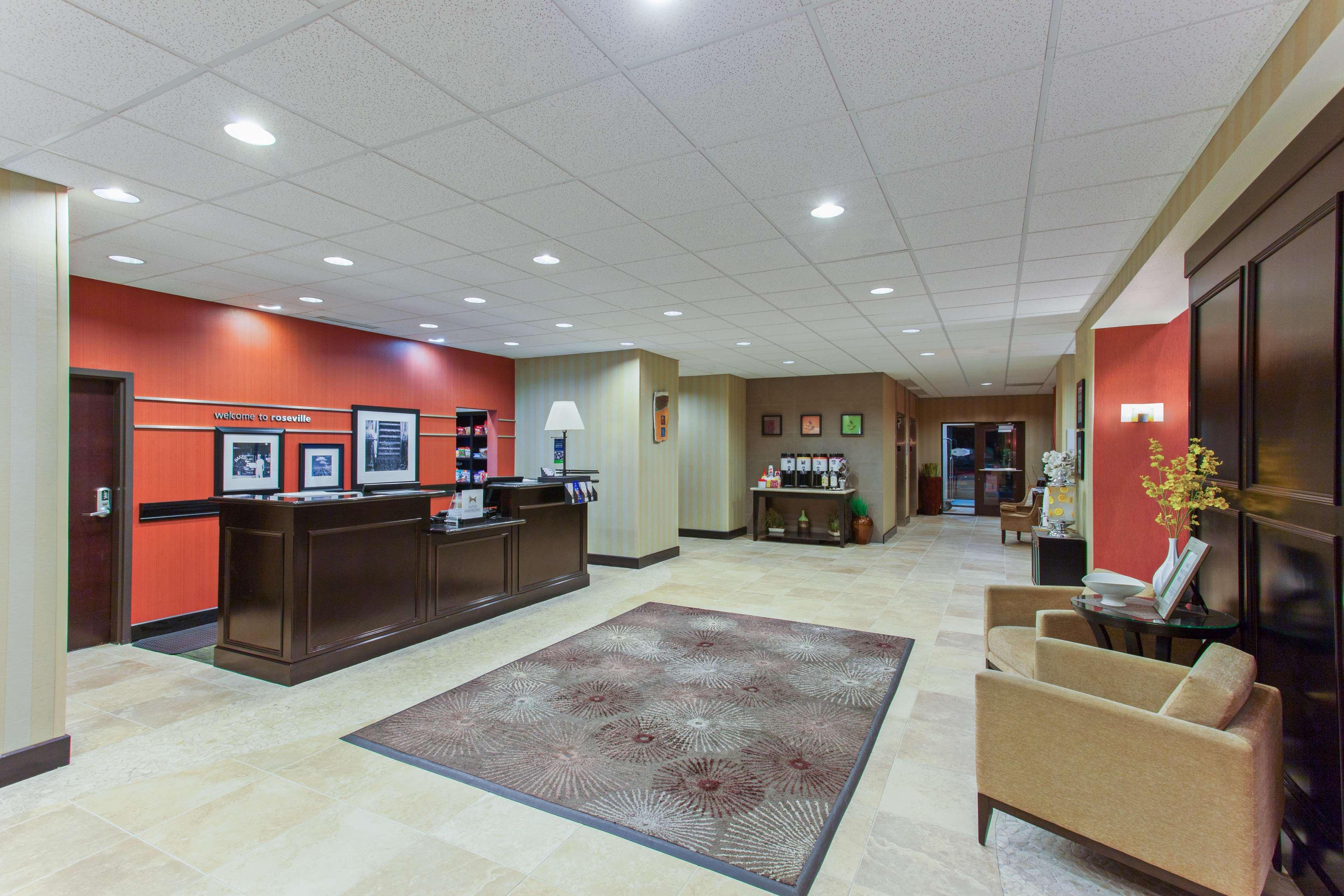Hampton Inn & Suites Roseville Ngoại thất bức ảnh