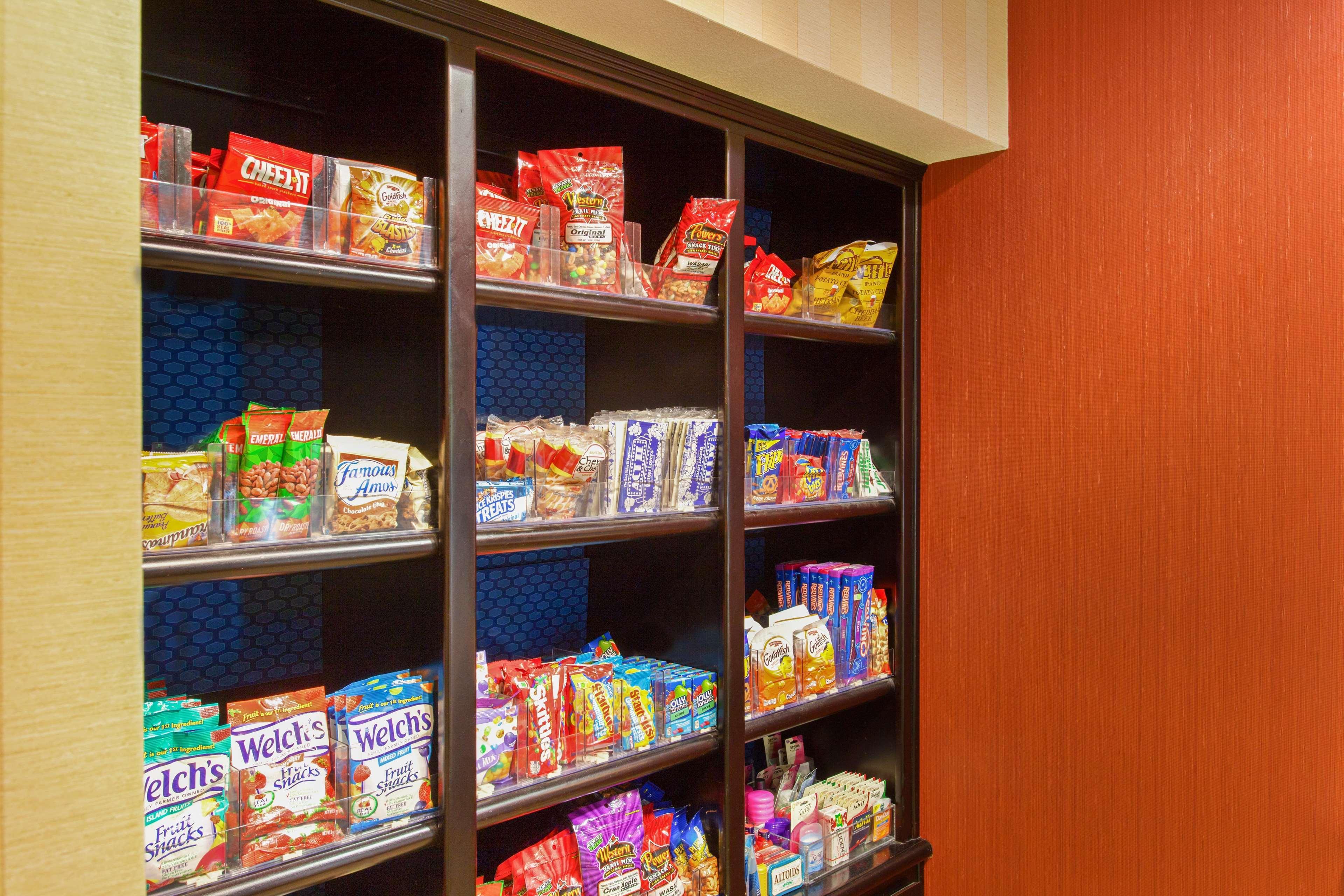 Hampton Inn & Suites Roseville Ngoại thất bức ảnh