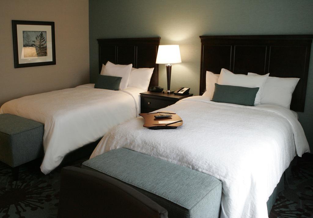 Hampton Inn & Suites Roseville Ngoại thất bức ảnh